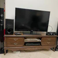 میز تلویزیون طرح نئو کلاسیک