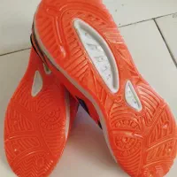 کفش ورزشی|کیف، کفش، کمربند|شیراز, پودنک|دیوار