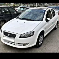 راننده با ماشین رانا صفر در خدمت شما