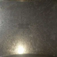 یک عدد سینی برنجی  قدیمی و برجسته کاری شده|کلکسیون اشیاء عتیقه|کردکوی, |دیوار