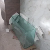 شیشه اکواریوم بزرگ