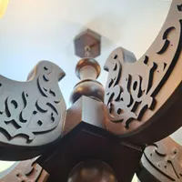 لوستر ۵ شاخه|لوستر و چراغ آویز|اصفهان, چشمه باقرخان|دیوار
