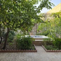 ویلا بازسازی شده دو طبقه مجزا ۲۶۰ متر مفید|فروش خانه و ویلا|هشتگرد, فاز ۱ مهستان|دیوار