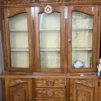 ویترین و کمد جالباسی چوبی