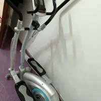 دستگاه ورزشی الپتیکال ( اسکی فضایی )