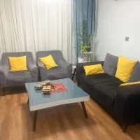 مبل راحتی ۵ نفره کاناپه تخت خوابشو میز وسط وعسلی