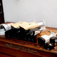 دستگاه ۱۶ کاناله AHD . هارد یک ترا .شیش عدد دوربین