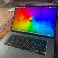 مک بوک پرو  گرافیک۸ گیگ  Makbook Pro 2019 i9