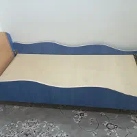 تخت (تختخواب) تک نفره جوان|تخت و سرویس خواب|اصفهان, قلعه طبره|دیوار