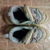 کفش و کتانی سایز ۳۷ زیر قیمت در حد نو