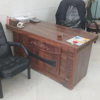 میز و صندلی اداری
