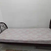 تخت و تشک یکنفره