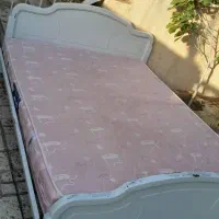 تخت و تشک دونفره