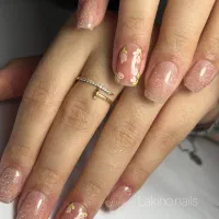 کاشت ناخن /آموزش و خدمات