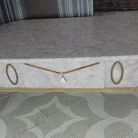 میز و سه عدد عسلی سالم و تمیز