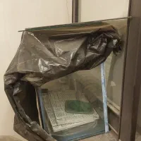 آکواریوم شیشه ای