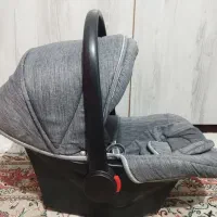فروش   کالسکه وکریر وروروک وتاب