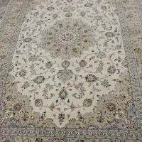 فرش دستباف گل ابریشم کاشان