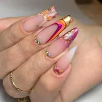 جشنواره تخفیف روز دختر کاشت ناخن + ژلیش پا رایگان