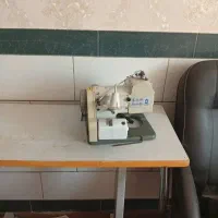 چرخ خیاطی و اتو بخار