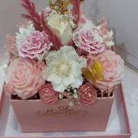 باکس گل شمعی یک هدیه جاویدان برای عزیزترینها