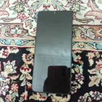 یک گوشی سالم