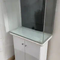 اکواریوم‌شیشه‌خم‌شرکتی‌باچراغled