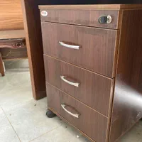 فروش فوری میز و صندلی اداری و املاک|مبلمان اداری|لاهیجان, کوه بیجار|دیوار