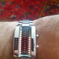 مجسمه و ساعت LED شیک و خاص مردانه|مجسمه، تندیس، ماکت|تبریز, |دیوار