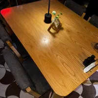 میز چوبی با صندلی مبلی|میز و صندلی غذاخوری|شیراز, ستارخان|دیوار