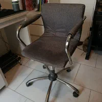 صندلی چرخدار با قابلیت تنظیم ارتفاع|مبلمان اداری|پردیس, فاز ۱۱|دیوار