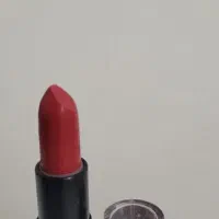 قالب رژلب سازی 12تایی فلزی پولیش خورده|آرایشی، بهداشتی، درمانی|قم, باجک سه|دیوار