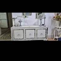 میز و کنسول و آیینه|بوفه، ویترین، کنسول|قم, باغ کرباسی|دیوار