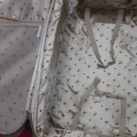 چمدان بزرگ در حد نو می باشد