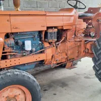 تراکتور رومانی عتیقه ۶۹