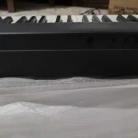 یه دقیقه بیا|پیانو، کیبورد، آکاردئون|نور, |دیوار