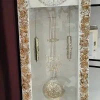 بوفه وساعت ایستاده