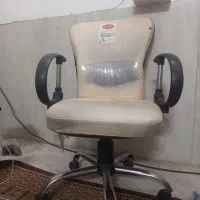 صندلی اداری