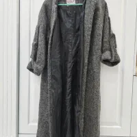 پالتو پشمی|لباس|رشت, معلم|دیوار