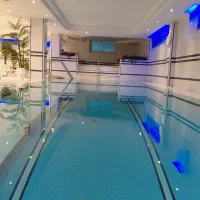 آموزش شنا در منزل شما(ثبت نام گروهی با تخفیف ویژه)