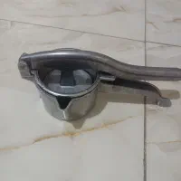 آب انار گیری دستی