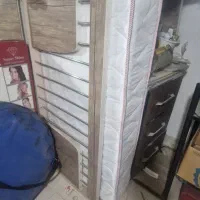 کمد از کودکی تا نو جوانی