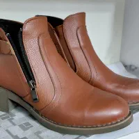 کفش مجلسی و اسپرت