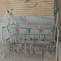 گهواره فلزی نوزاد