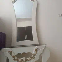 آینه و کنسول