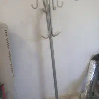 چوب لباسی ایستاده