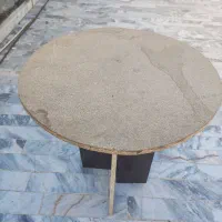 میز خاطره با رومیزی ساتن