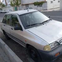 پراید نقره ای