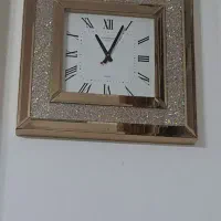 ساعت دیواری