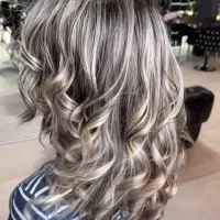 ارایشگاه مهتاب تخصص دورنگ ولایت